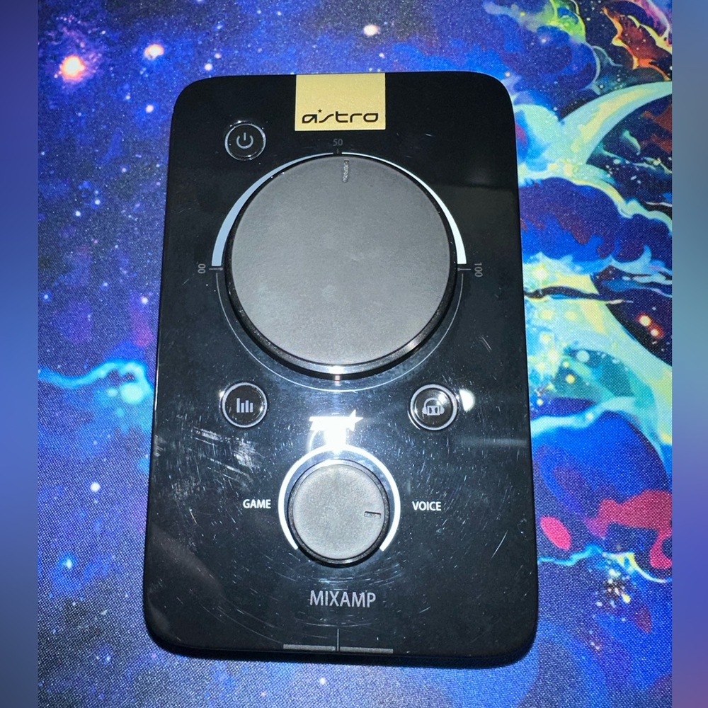 Astro A40 headset with Mixamp - Picture 16 of 16